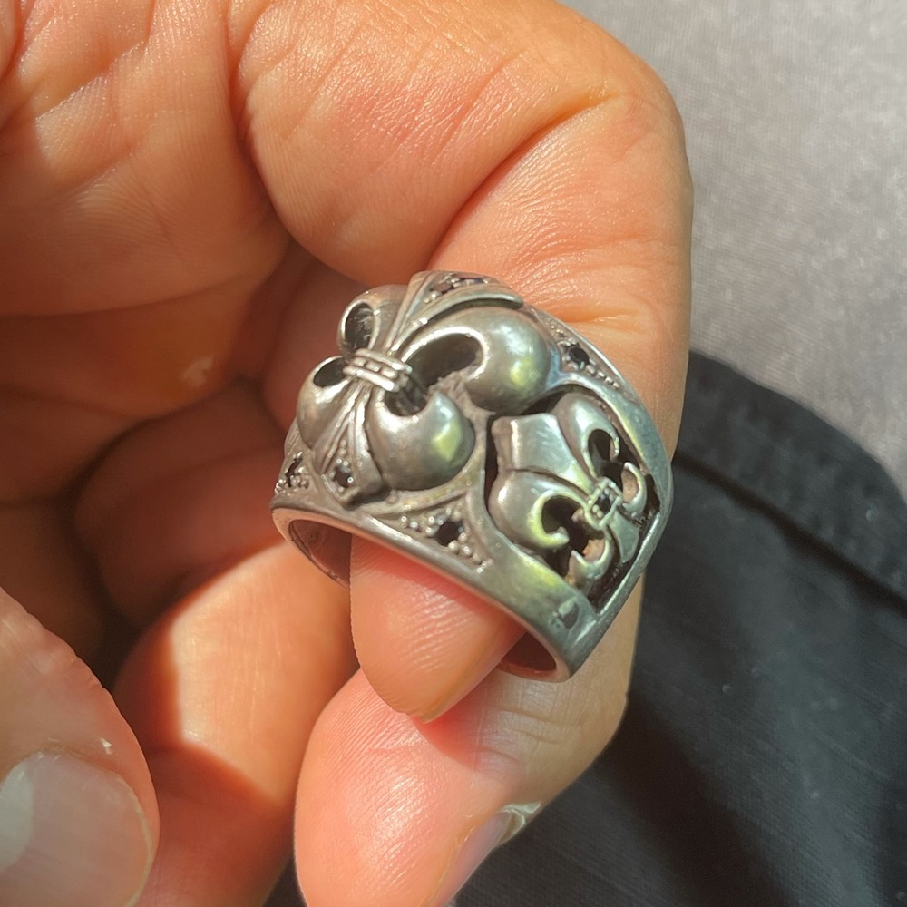 Ring - Picture 6 of 8